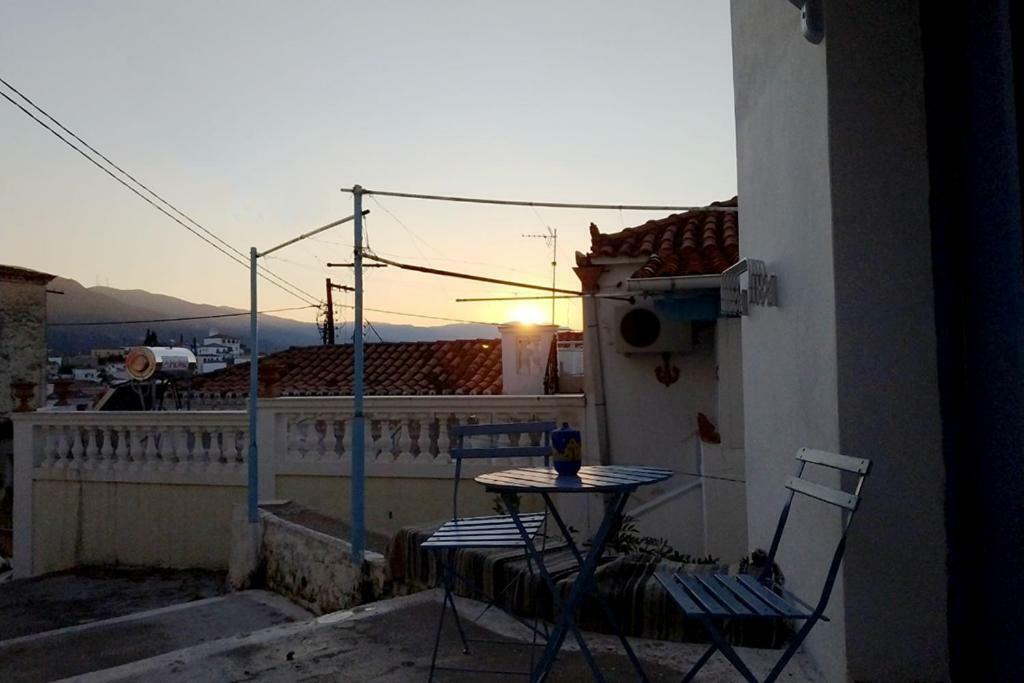 Theseus Appartement Poros Town Buitenkant foto