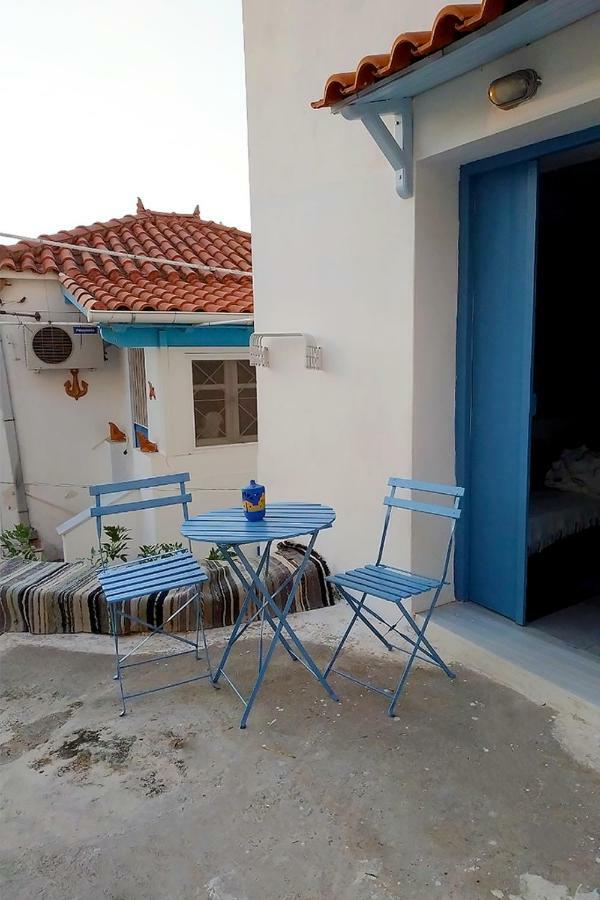 Theseus Appartement Poros Town Buitenkant foto